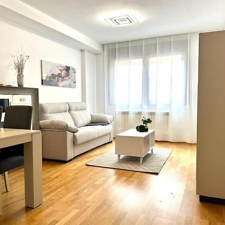 Studio 14 + Garaje Incluido. Nuevo, Elegante, Acogedor. Haro Exterior foto